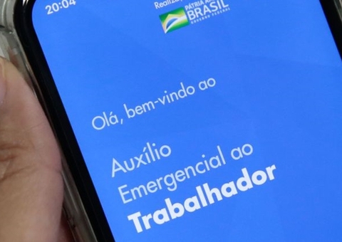 Grupo de beneficiários pode ficar sem receber auxílio emergencial; entenda