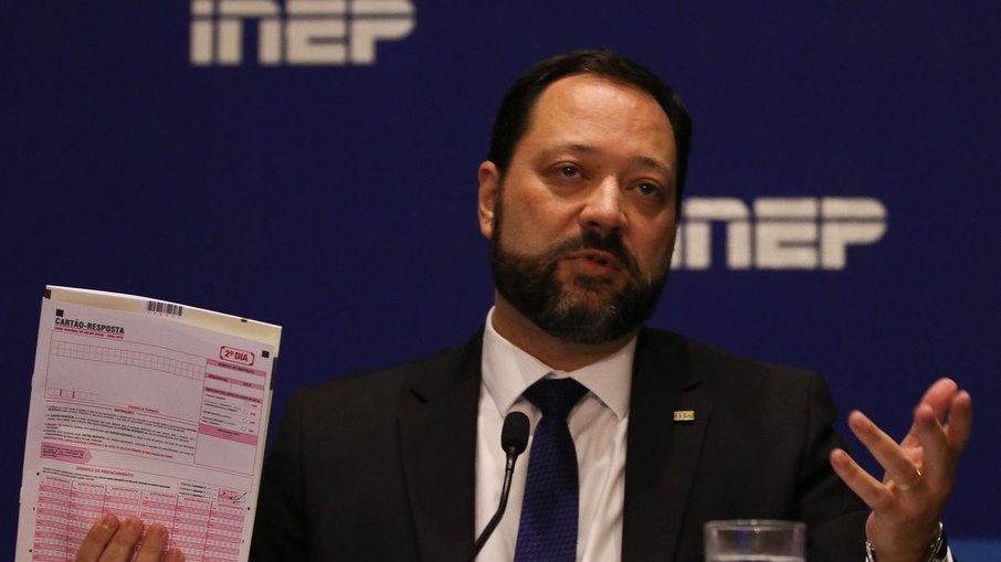 Enem digital tem 71,3% de abstenção no segundo dia de prova 