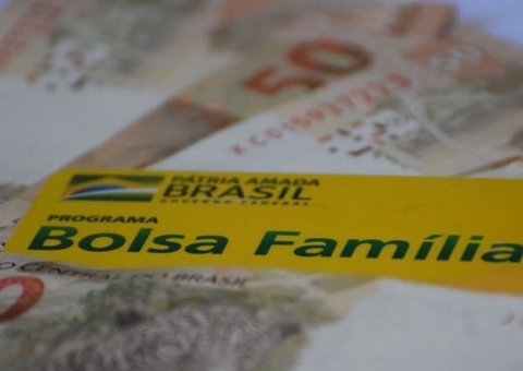 Governo bloqueia Bolsa Família de doadores nas eleições municipais de 2020