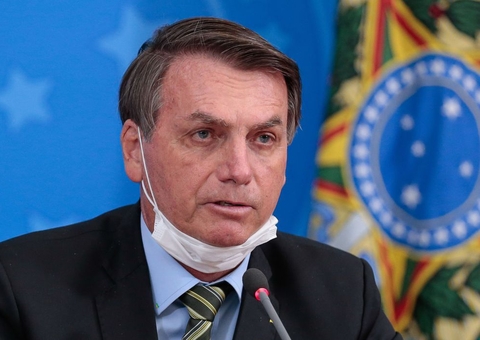 Bolsonaro diz que mortes por covid poderiam ser evitadas com cloroquina