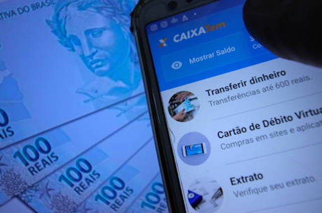 Mais de 3 milhões de pessoas recebem auxílio emergencial nesta sexta; veja