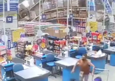 Troca de estantes de lugar teria ocasionado acidente em supermercado