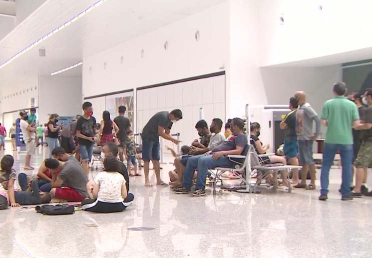 Amapá chega a 60 horas sem energia e moradores se revoltam 