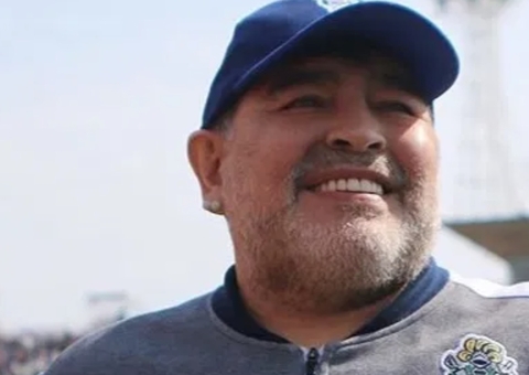 Maradona terá alta do hospital nesta quarta-feira, afirma advogado