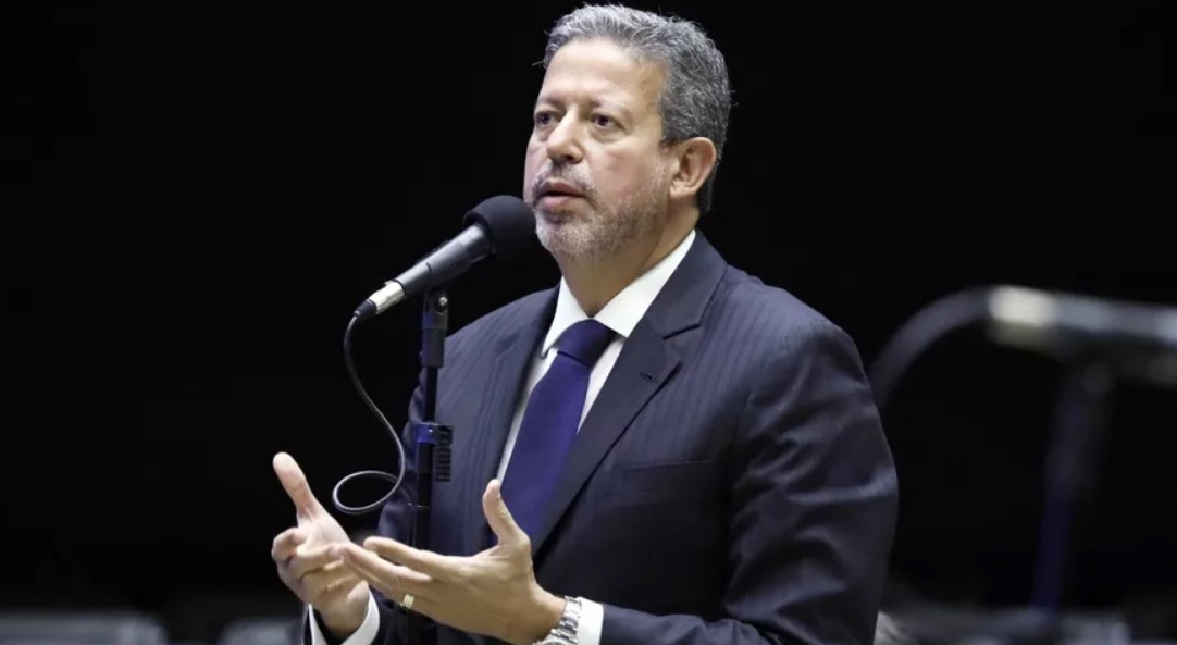 Arthur Lira é absolvido por esquema de 'rachadinha' em Alagoas 