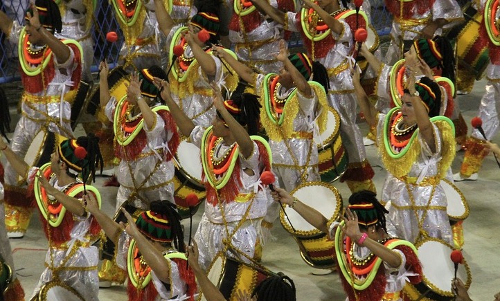 Horários de desfiles das escolas de samba do Rio são definidos