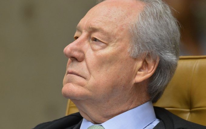 STF decide que municípios poderão comprar vacinas importadas para Covid