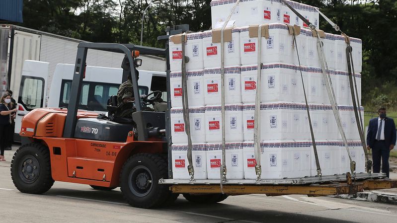 Anvisa analisa pedido de uso emergencial de novo lote da Coronavac; entenda