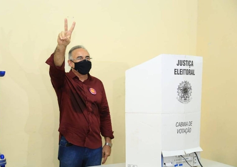Edmilson Rodrigues é eleito prefeito de Belém 
