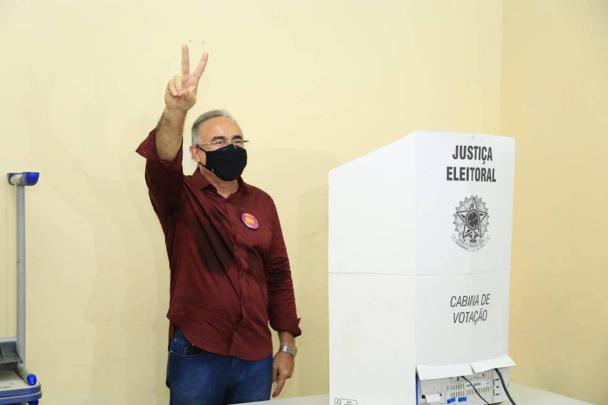 Edmilson Rodrigues é eleito prefeito de Belém 