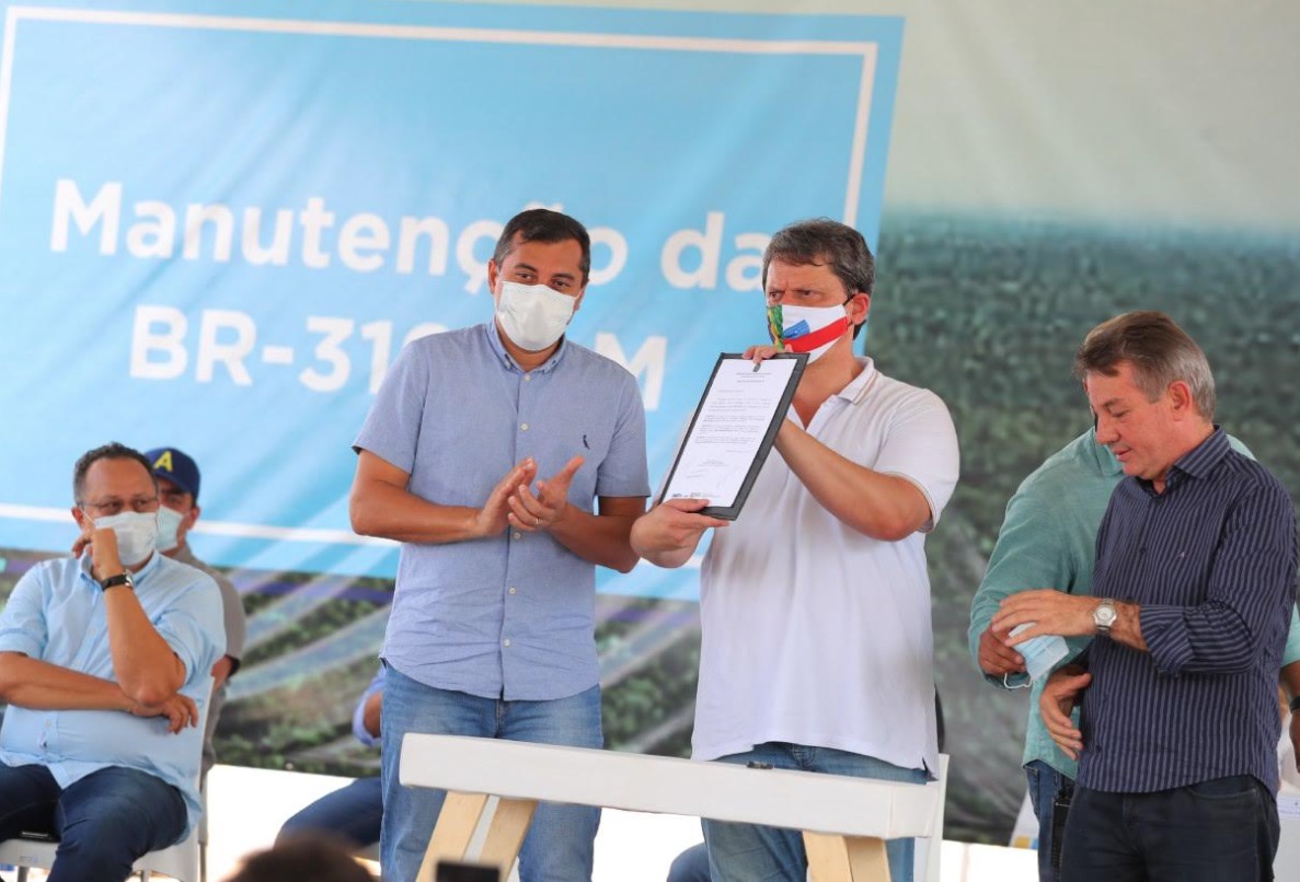 Ministro da Infraestrutura anuncia pavimentação de trechos da BR-319