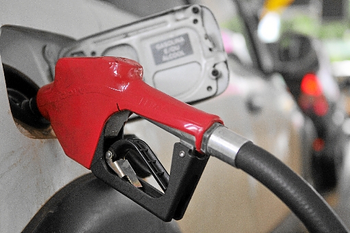 Gasolina sobe 5% a partir desta terça-feira