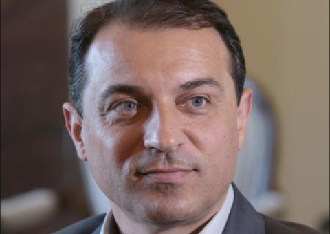 Governador de Santa Catarina é afastado do cargo em processo de impeachment