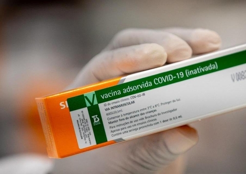 Butantan assina contrato com Governo para compra da Coronavac