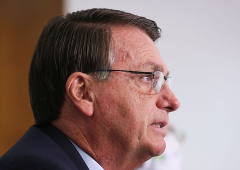 Bolsonaro parabeniza aliados após eleição à presidência da Câmara e Senado