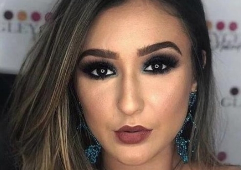 Universitária brasileira morre ao despencar em vão de elevador na Argentina