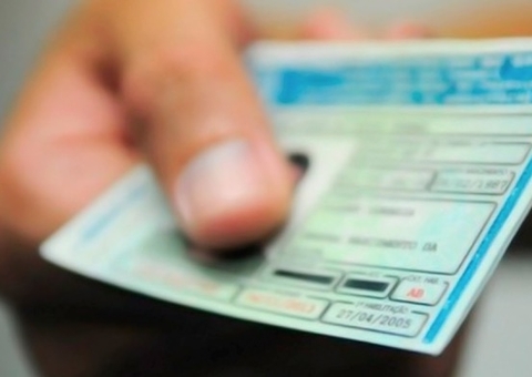 Sancionada lei que altera regras de trânsito e permite 40 pontos em CNH