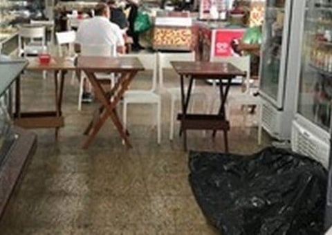 Homem morre em padaria e clientes tomam café da manhã ao lado de corpo