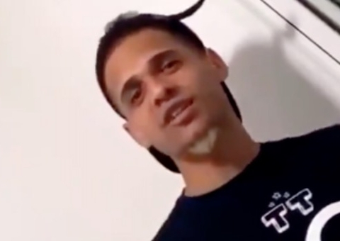 Polícia busca vítima de suposto abuso sexual relatado por jogador em vídeo