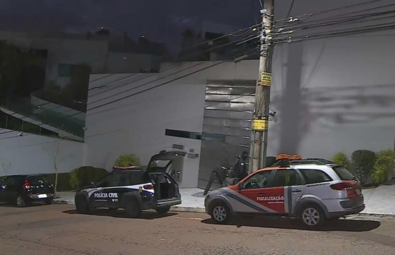 Justiça autoriza arrombamento na casa de fundador da empresa Ricardo Eletro