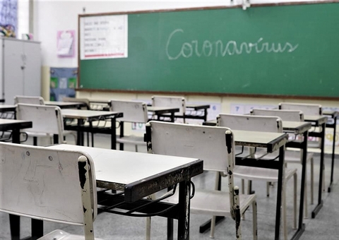 Temendo 2º onda da covid-19, maioria dos estados segue com escolas vazias