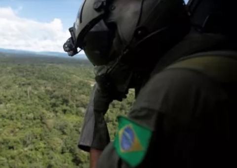 Presença de militares na Amazônia será prorrogada até abril, diz Mourão