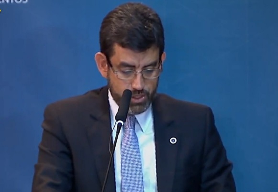 Por unanimidade, Anvisa aprova uso emergencial das vacinas contra Covid-19