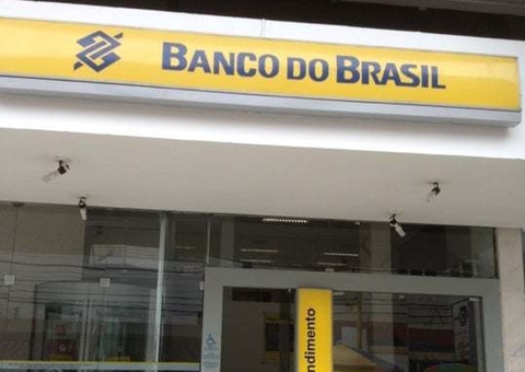 Banco do Brasil fecha agências e anuncia demissão de 5 mil funcionários 