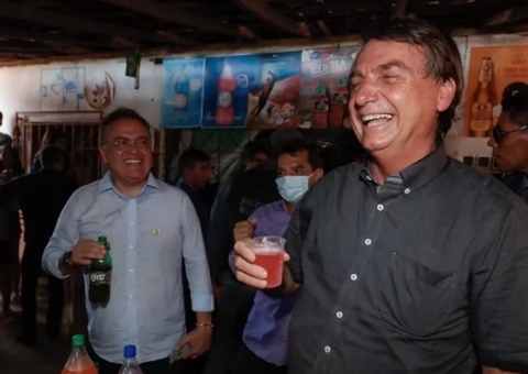 Vídeo: Bolsonaro diz que virou 'boiola' ao tomar refrigerante maranhense 