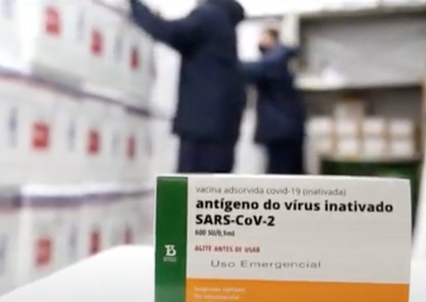 Adolescente de 12 anos é vacinado contra Covid no lugar de idoso falecido