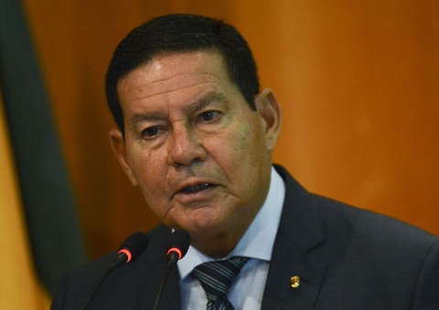 Mourão dá manual de prevenção a assaltos para embaixadores que vêm a Manaus