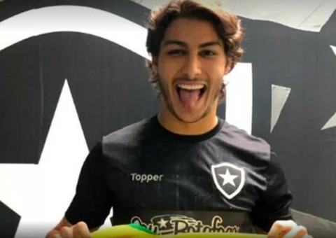 Jogador Marcinho depõe hoje sobre atropelamento que matou uma pessoa