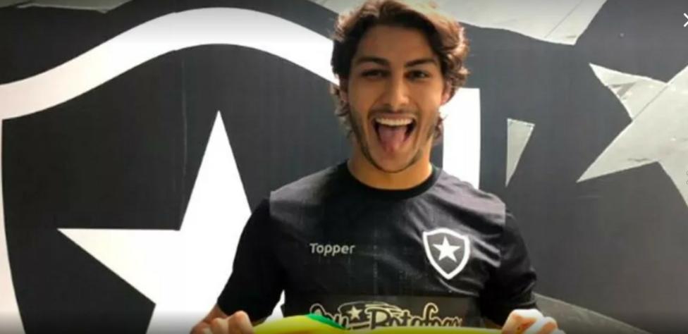 Jogador Marcinho depõe hoje sobre atropelamento que matou uma pessoa