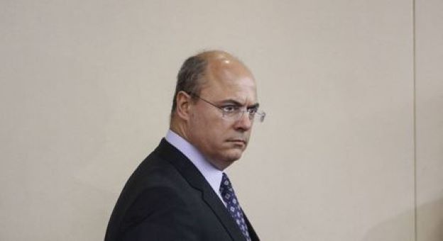 Afastado, Wilson Witzel terá de devolver parte do salário