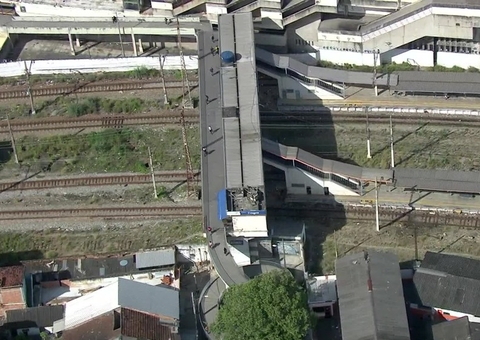 Criminosos sequestram trem e fazem maquinistas reféns no Rio de Janeiro