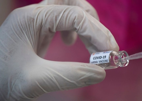 Butantan revela porque a Anvisa decidiu suspender testes com Coronavac