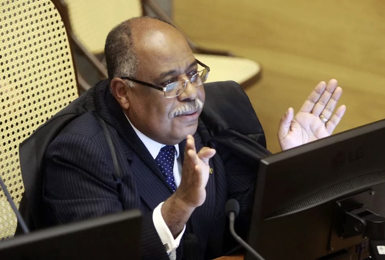 Ministro do STJ é a 8ª autoridade infectada com Covid-19 após posse de Fux