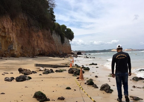 Especialistas alertam sobre riscos de novas tragédias em falésias no RN