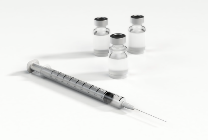 Covid-19: Brasil negocia com nove laboratórios sobre possíveis vacinas