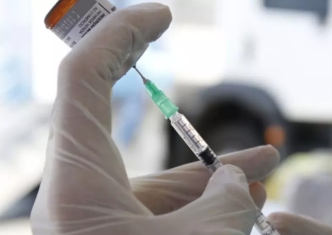 Senado aprova vacina da Covid-19 gratuita pelo SUS