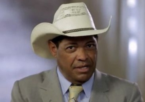 Justiça decreta nova penhora nas contas do apóstolo Valdemiro Santiago