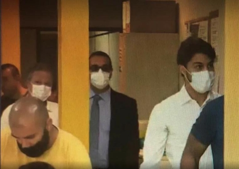 Delegado diz que jogador Marcinho dirigia carro que atropelou casal