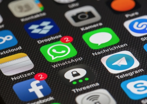 TSE: mil contas de whatsapp foram banidas por disparos em massa