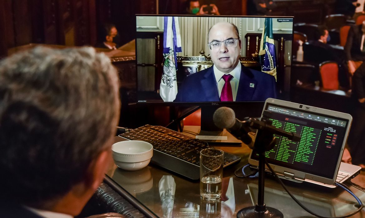 Relatório do processo de impeachment de Witzel será entregue nesta quinta