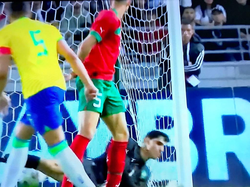 Seleção brasileira sofre contra o Marrocos e indica caminho longo de renovação