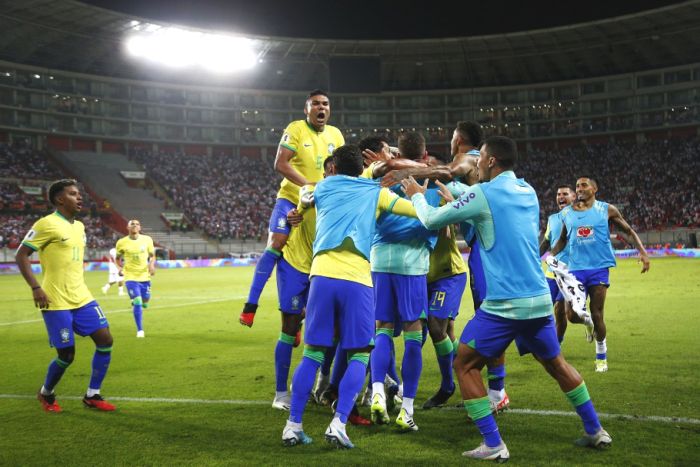 Diniz afirma que seleção venceu com méritos em Lima