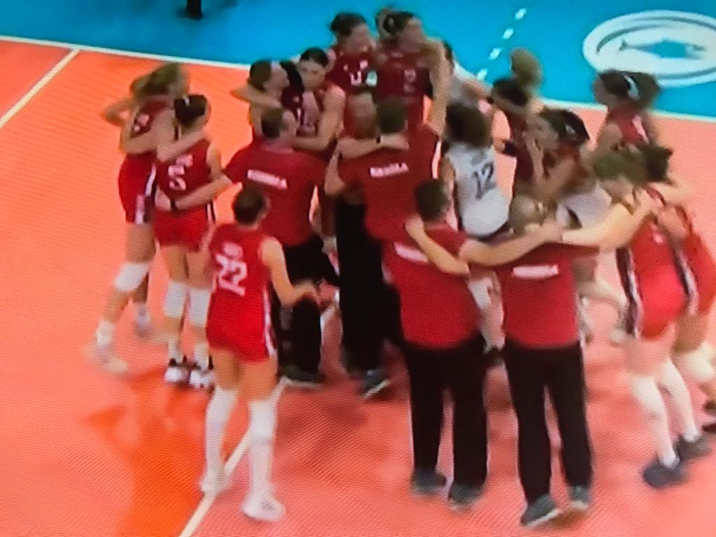 Brasil perde e Sérvia é bicampeã do Mundial de Vôlei feminino