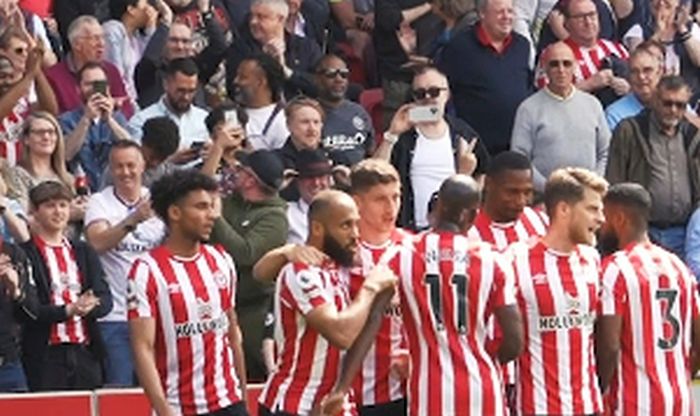 Inglês apostou 13 vezes na derrota do próprio time antes de ser suspenso