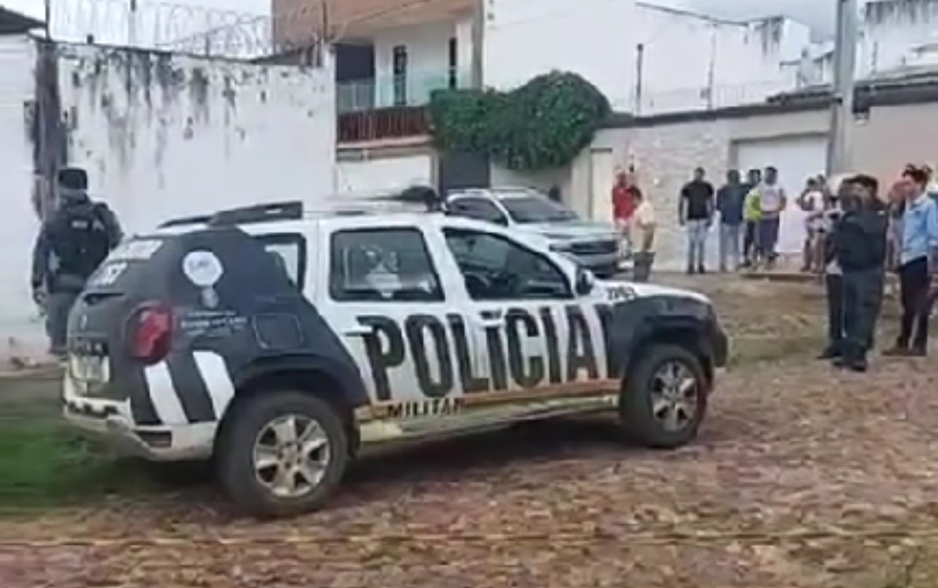 Dupla mata vereador fuzilado na porta de casa