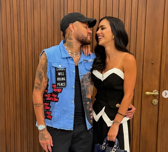 Bruna Biancardi posta foto com Neymar e levanta suspeita de gravidez